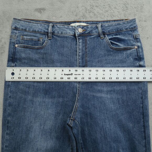 Southern Grace Jeans Women's 18 Blue High-Rise Flare Denim 30" Inseam Distressed - Picture 6 of 15